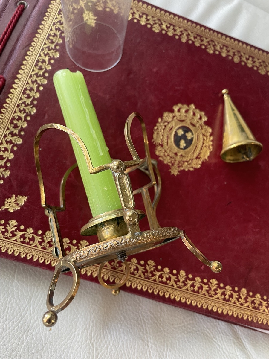 Bougeoir avec sa mouchette de chai  de château bordelais -photo-2