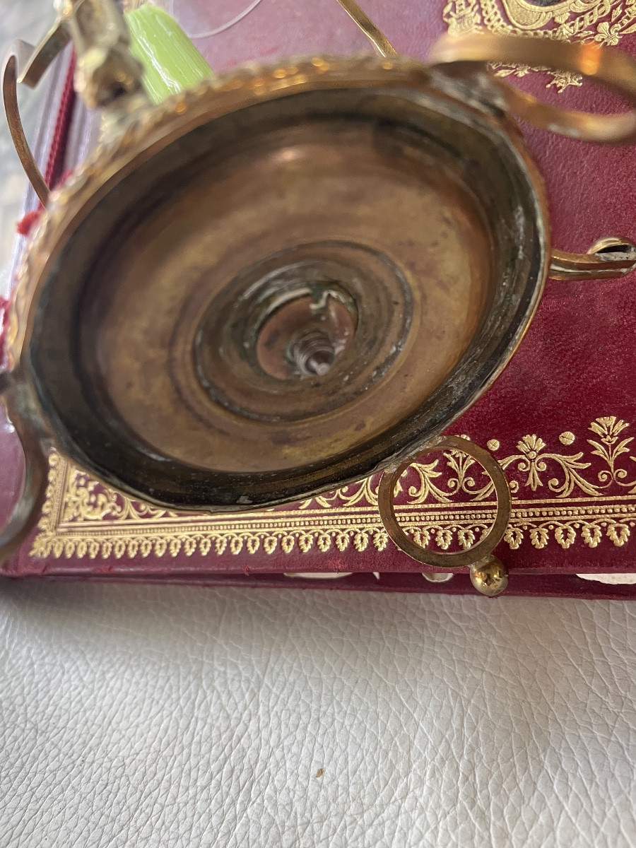 Bougeoir avec sa mouchette de chai  de château bordelais -photo-4