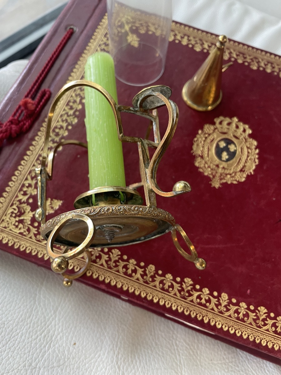 Bougeoir avec sa mouchette de chai  de château bordelais -photo-4