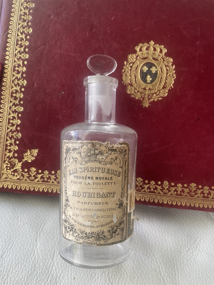De Houbigant Paris Perfume Bottle -photo-5