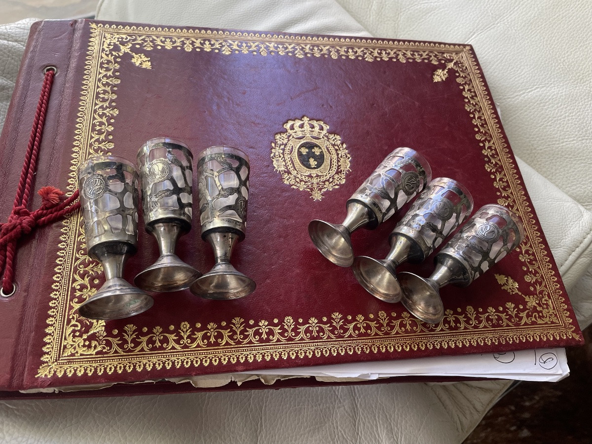 Série de six verres à liqueurs argent et verre -photo-8