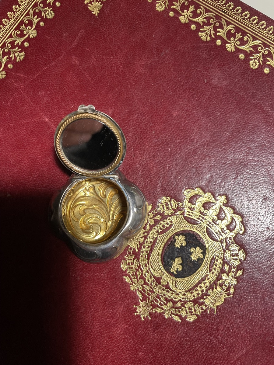 Boîte à maquillage argent -photo-4