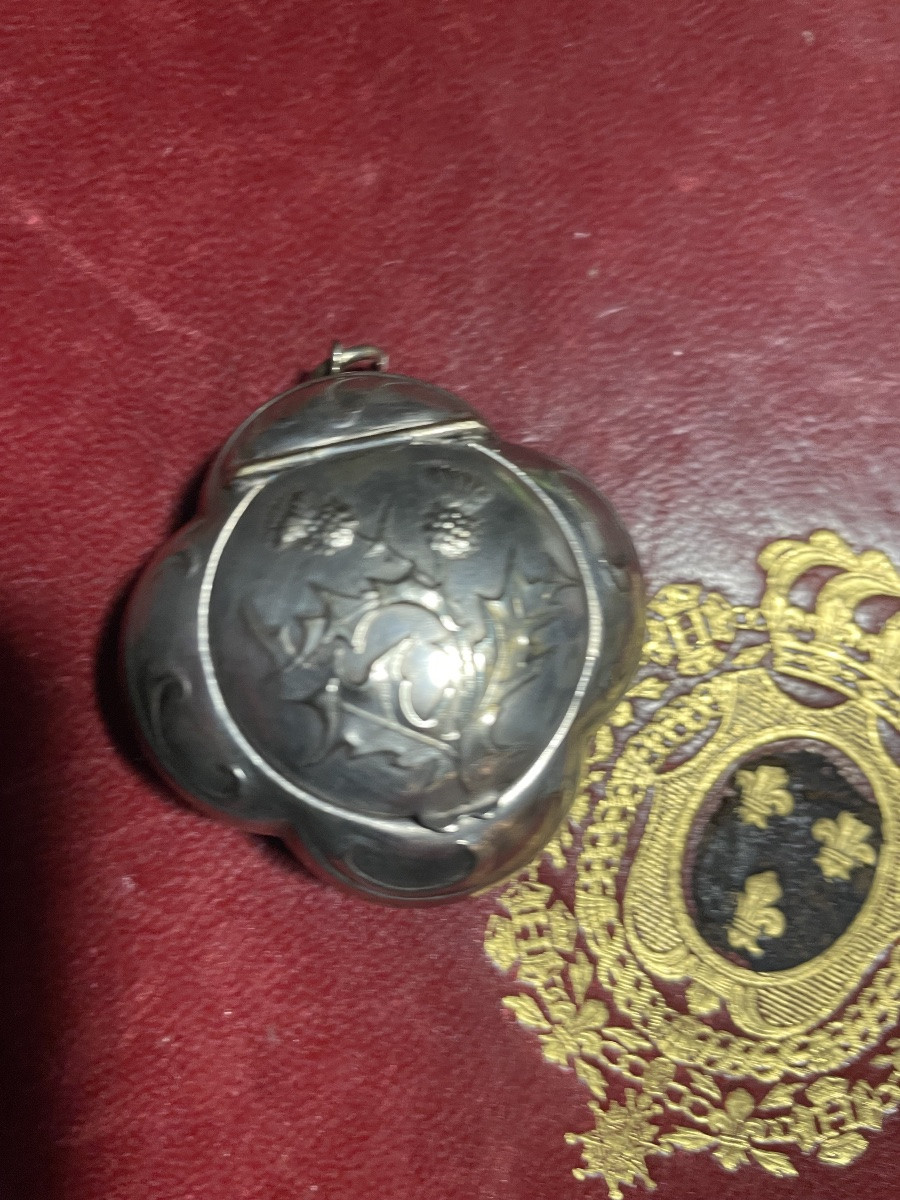 Boîte à maquillage argent -photo-5