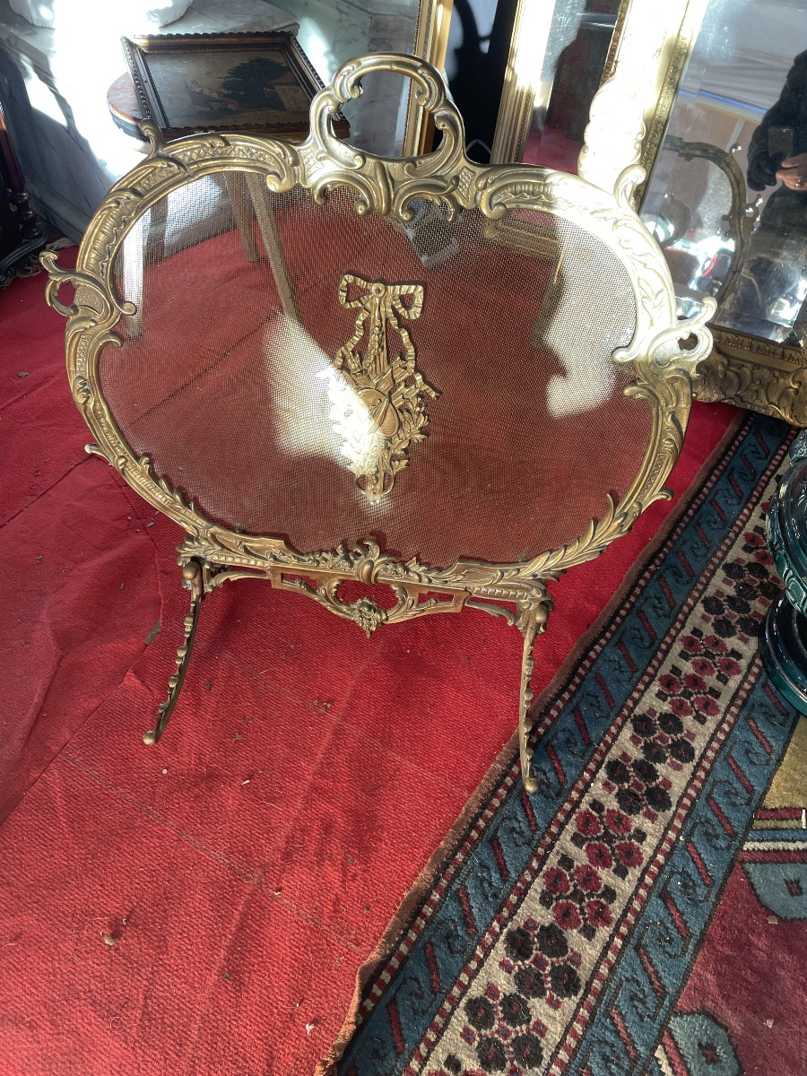 Pare feu XIX eme bronze doré 