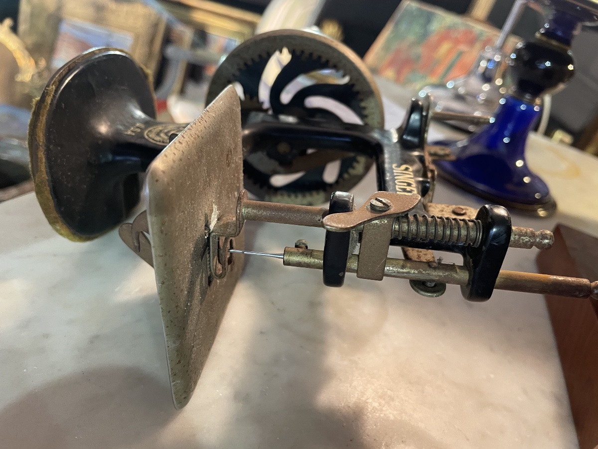 Singer Usa Travel Sewing Machine -photo-3