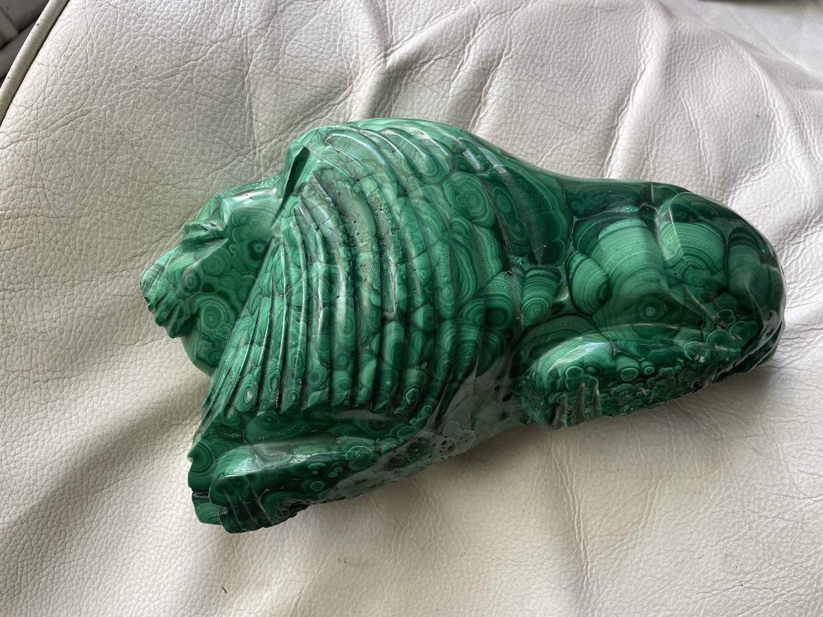 Malachite Lion Sculpture 