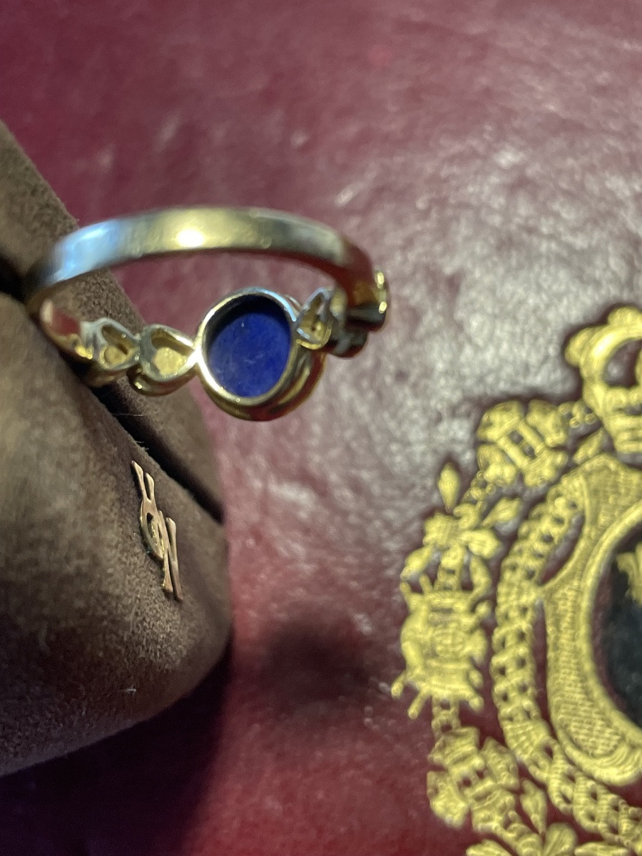 Gold Ring And Lapis Lazuli Cabochon-photo-1