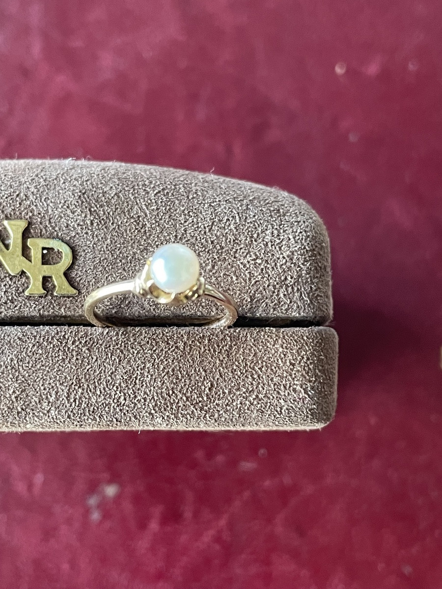 Gold And Pearl Ring -photo-1