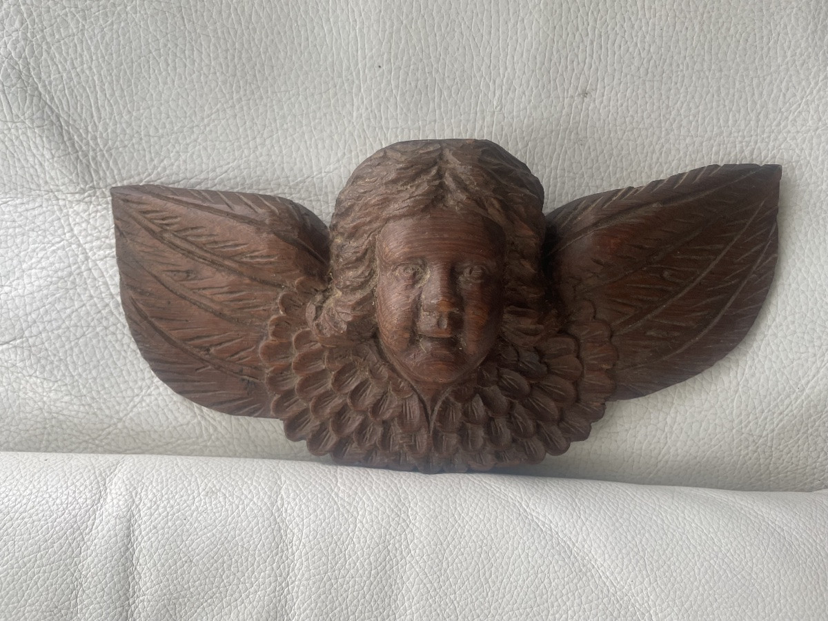 18th-century Wooden Cherub -photo-2
