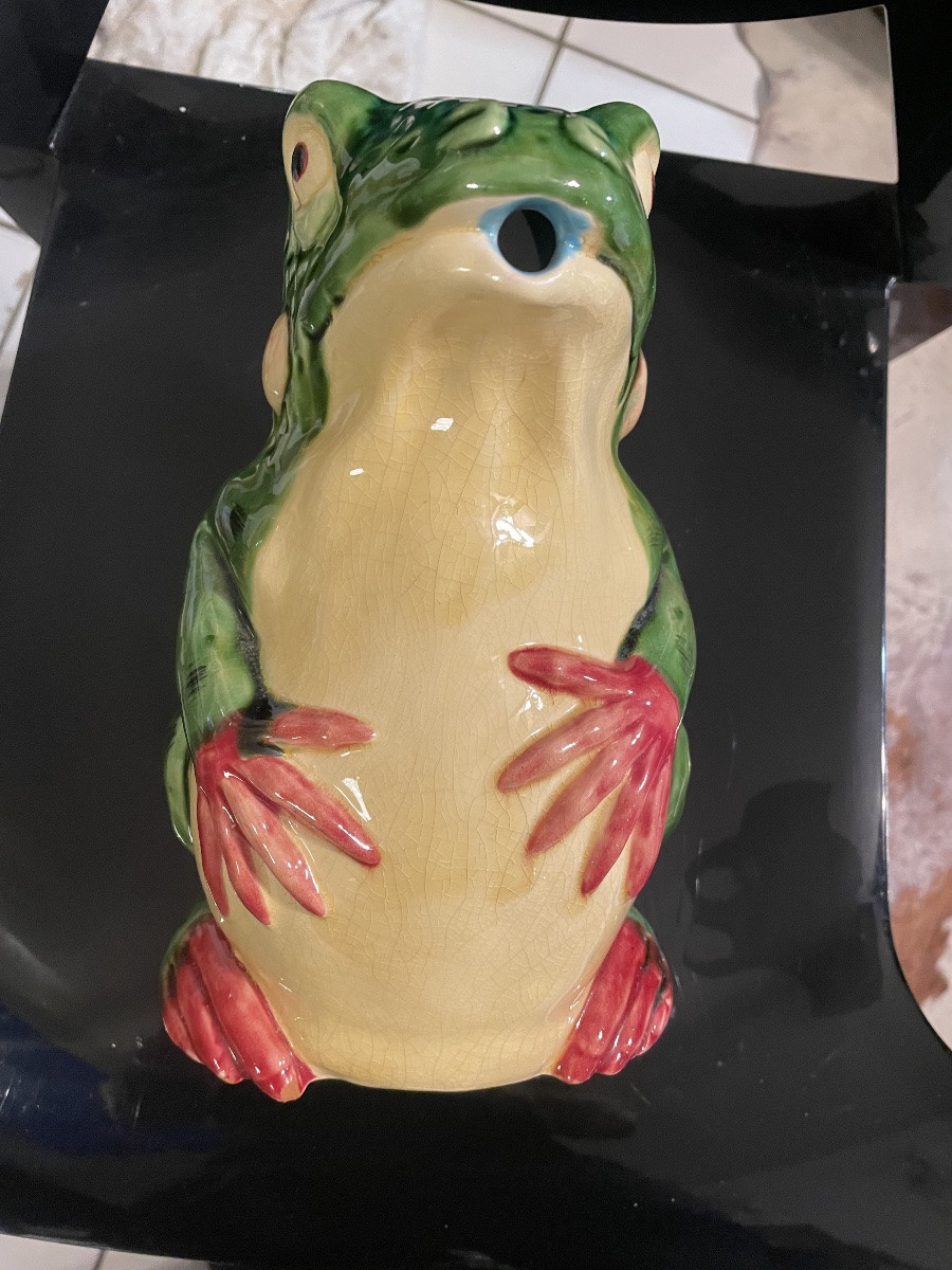 Frog Earthenware Carafe -photo-2