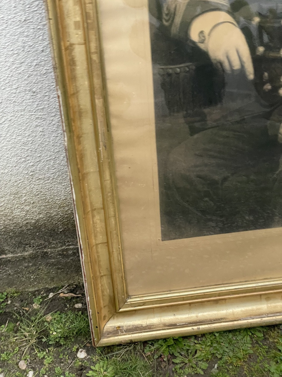 Large Gold Frame -photo-3