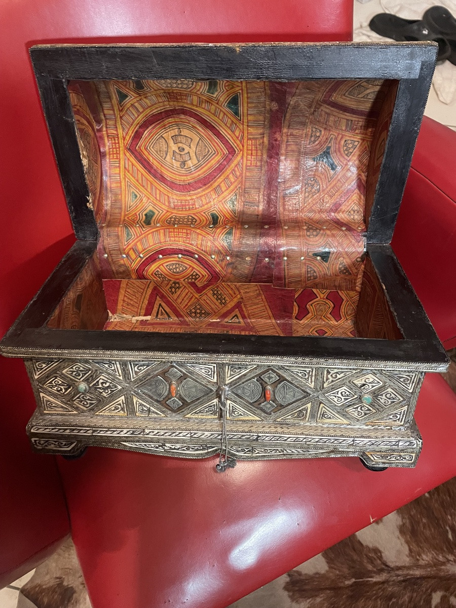 Oriental Jewelry Box -photo-3