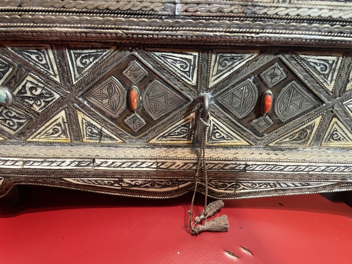 Oriental Jewelry Box -photo-4