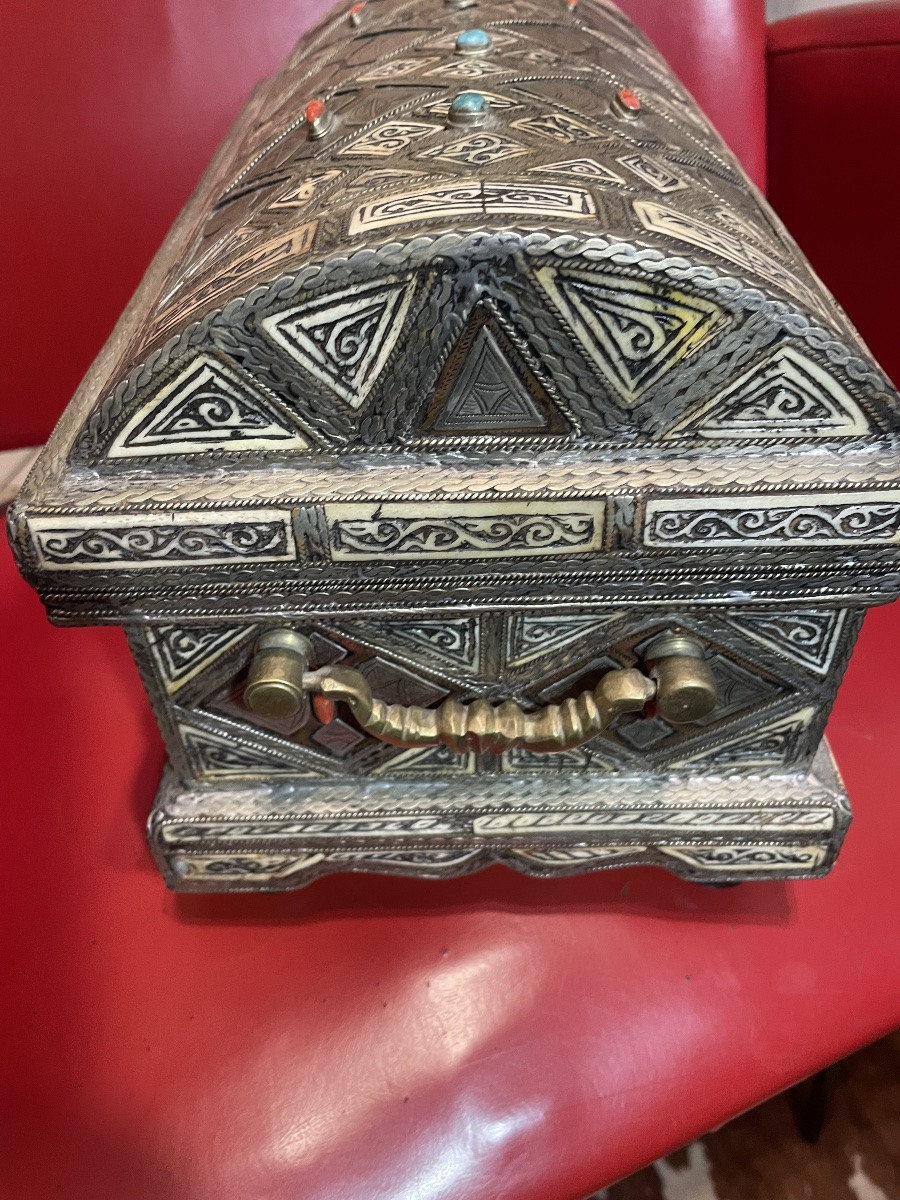 Oriental Jewelry Box -photo-6