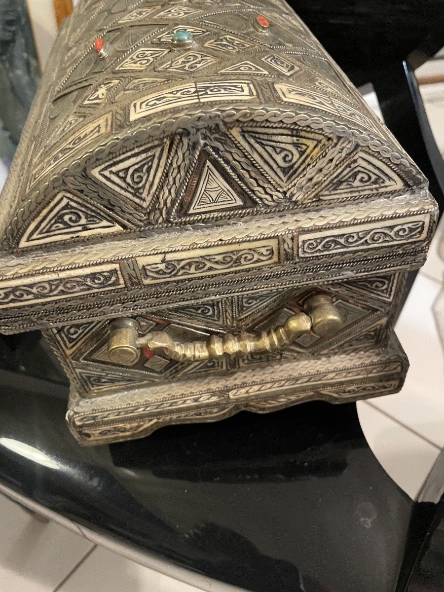 Oriental Jewelry Box -photo-7