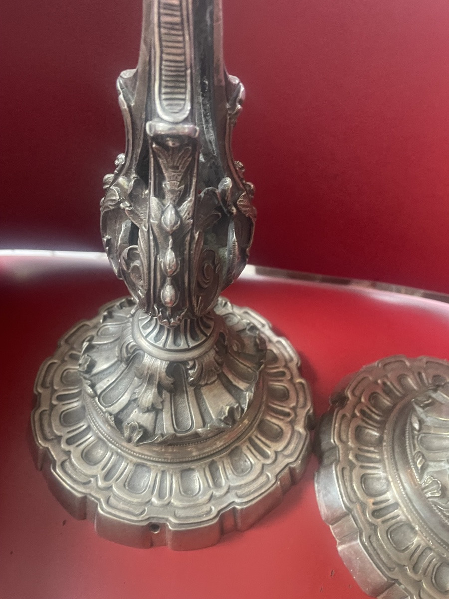 Paire de bougeoirs bronze argenté -photo-2