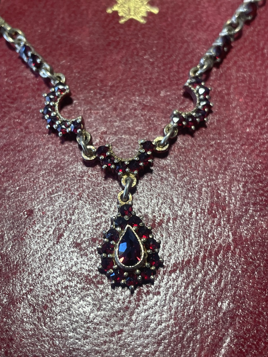 Garnet Pendant Necklace -photo-6