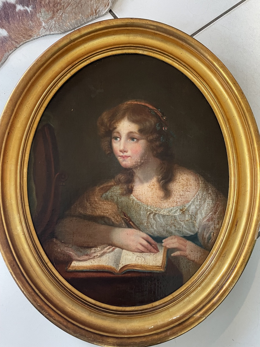 Young Girl Drawing -photo-7