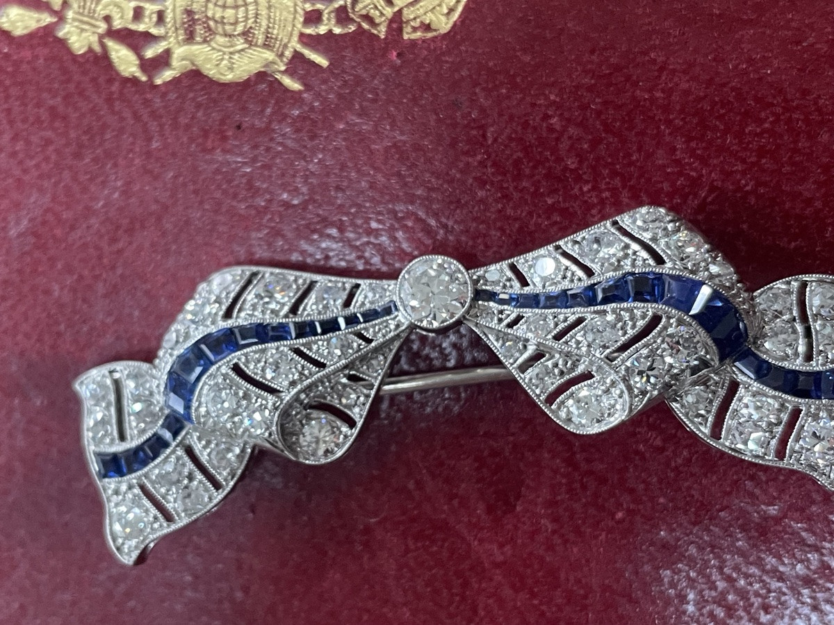 Gold Brooch With Diamonds And Sapphires-photo-2