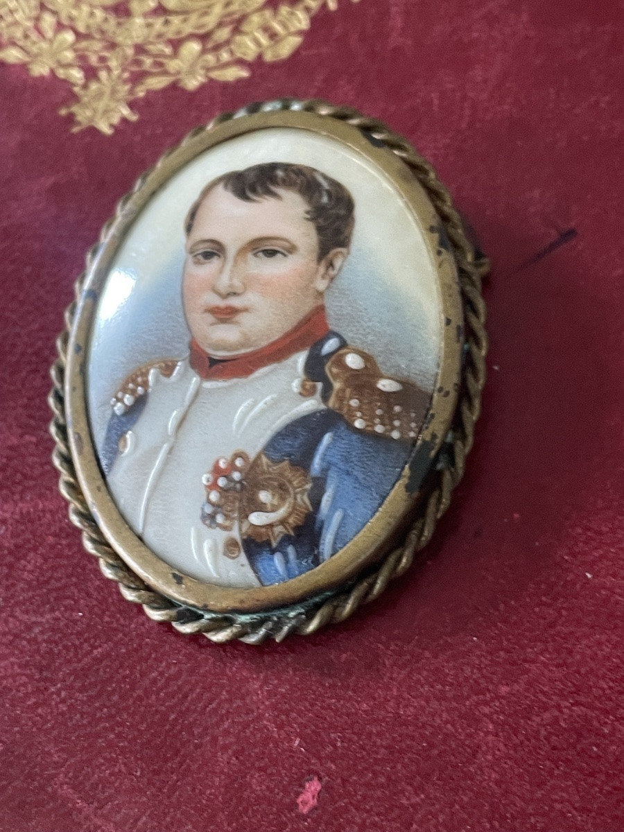 Broche Napoléon porcelaine -photo-3