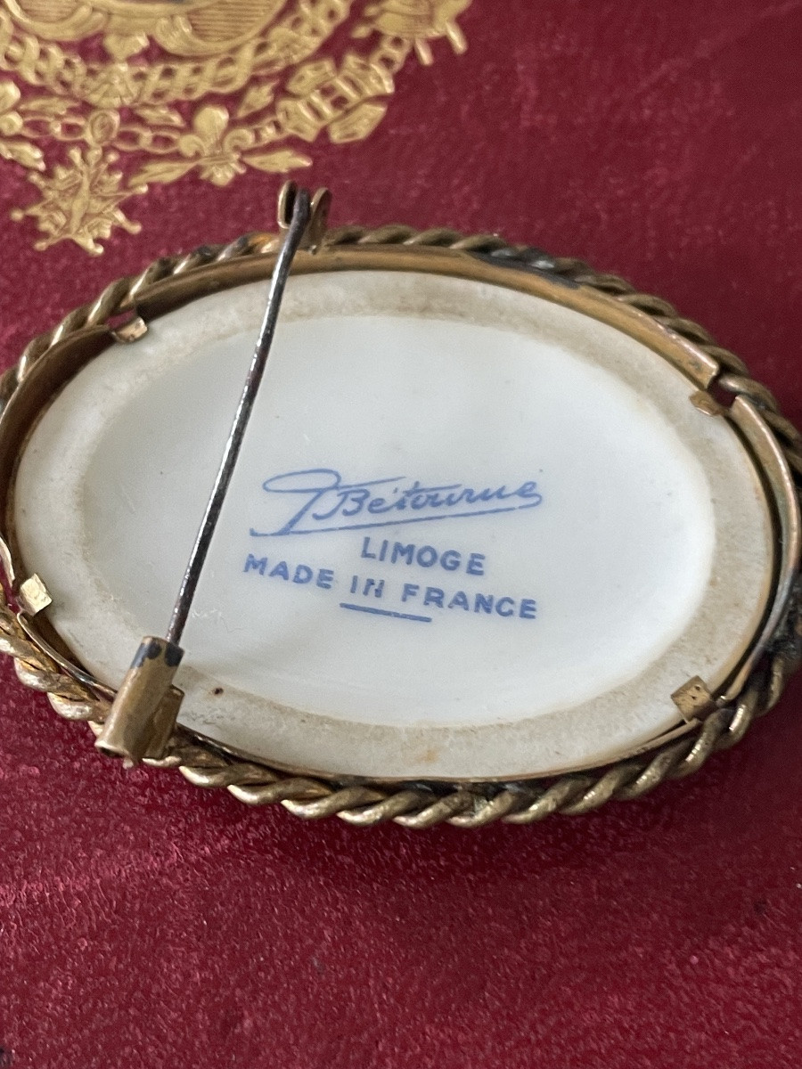 Broche Napoléon porcelaine -photo-1