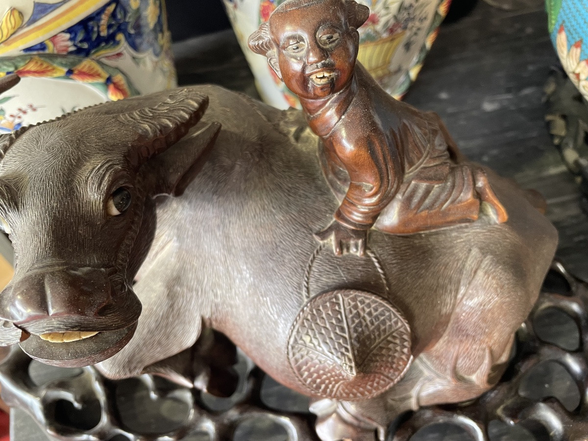 Bugle And Child Asian Woodcarving-photo-3