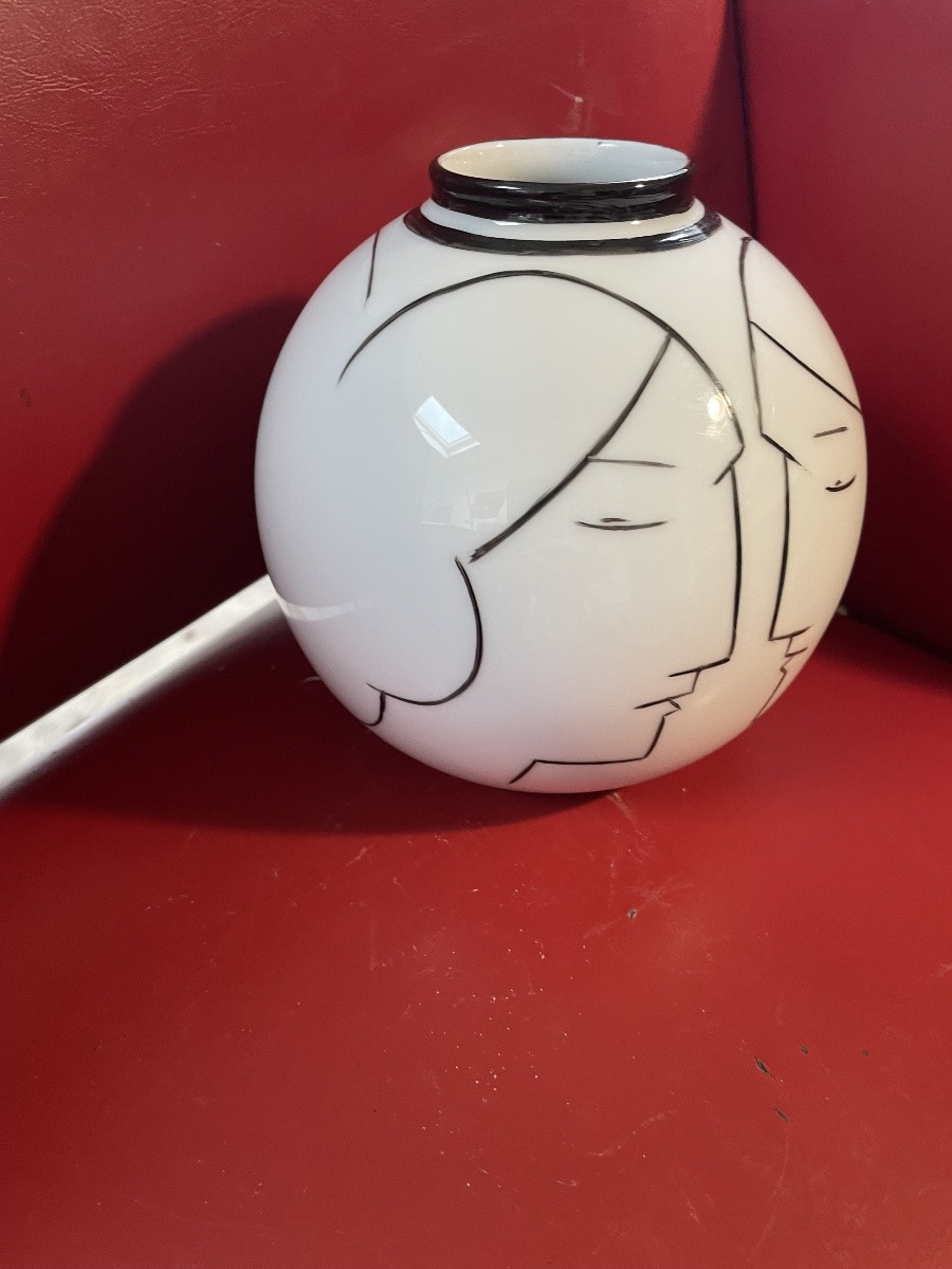 Vase boule porcelaine de Limoges M.S -photo-8