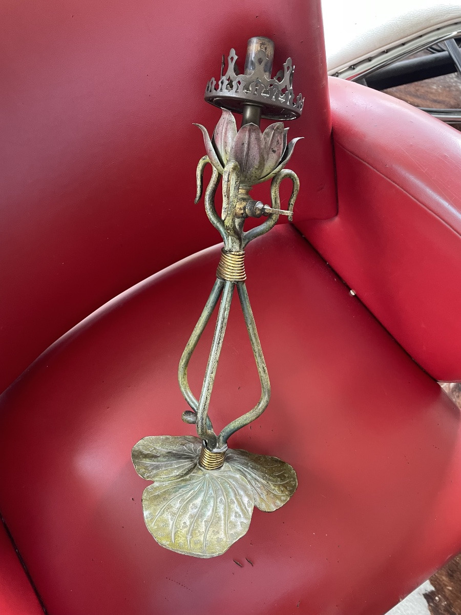 Art Nouveau Water Lily Lamp-photo-2