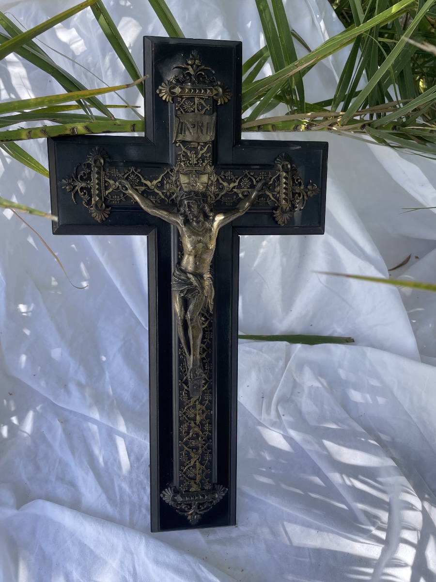 Sculpture en croix de Jésus -photo-3