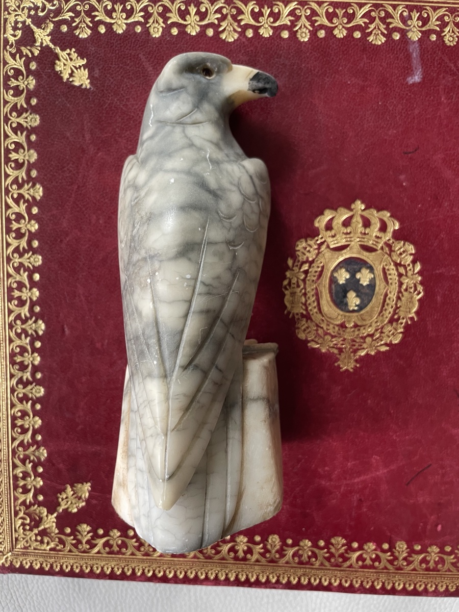 Falcon Marble 19th Century-photo-7