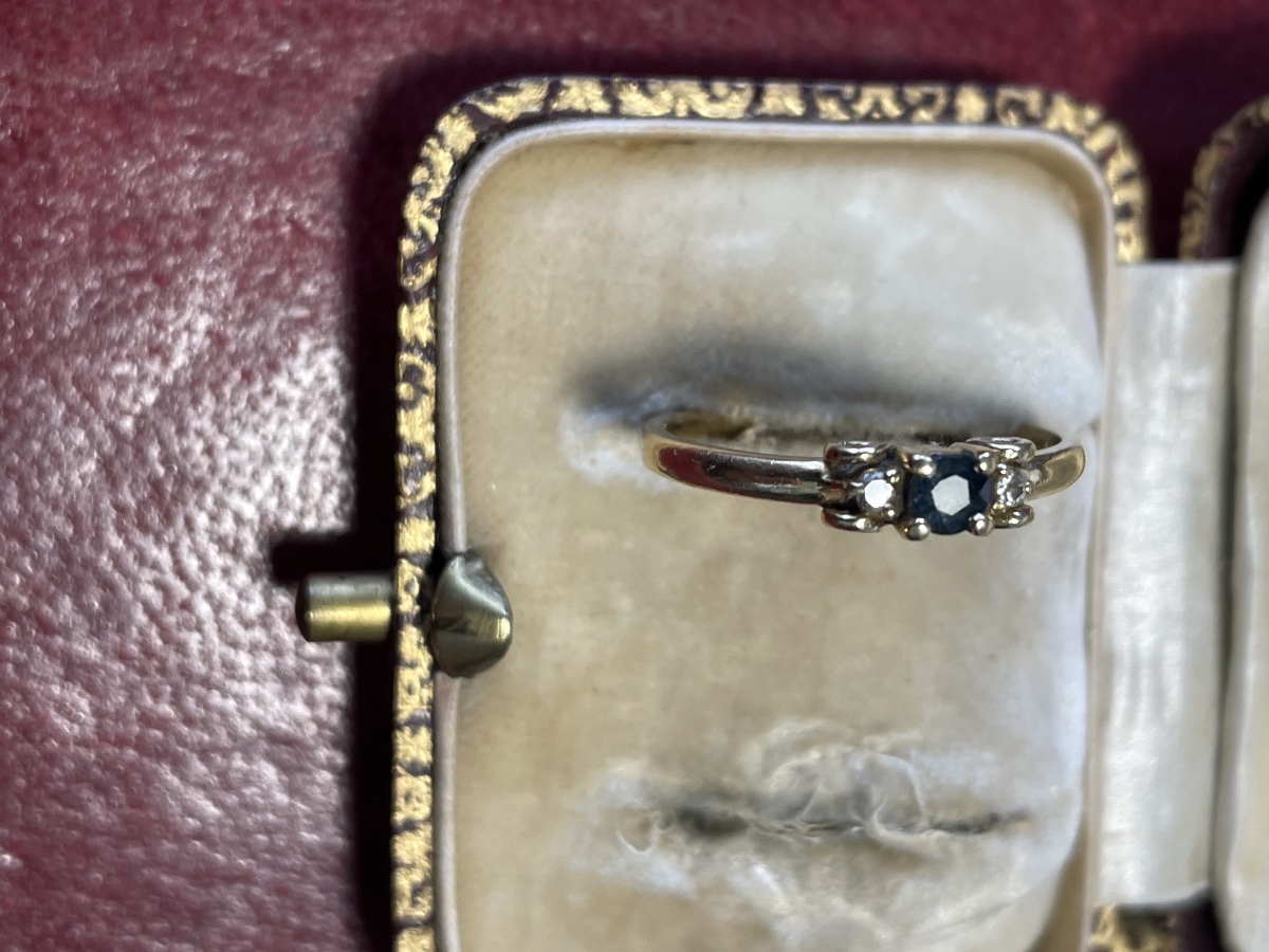 Bague or saphir et diamants -photo-2