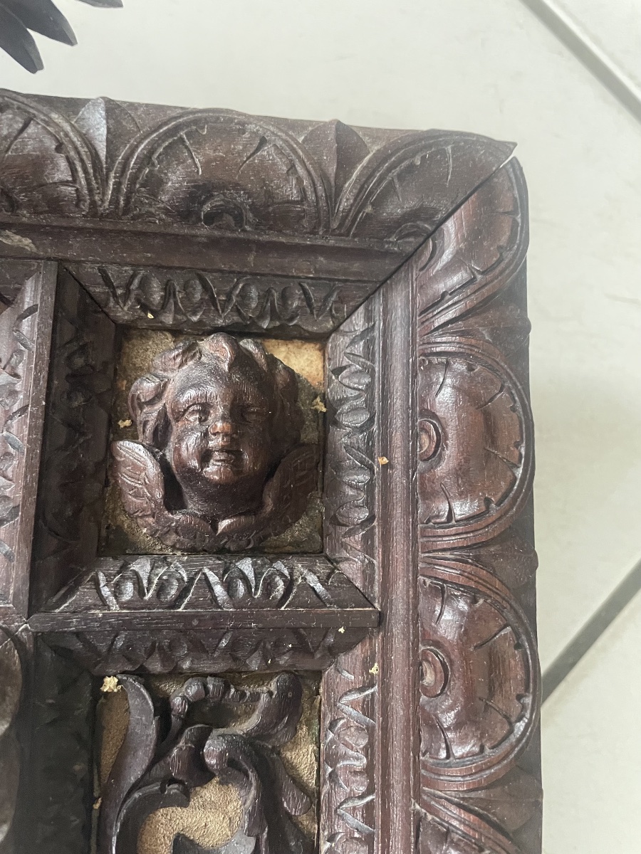 Wooden Mirror With Cherubs-photo-2