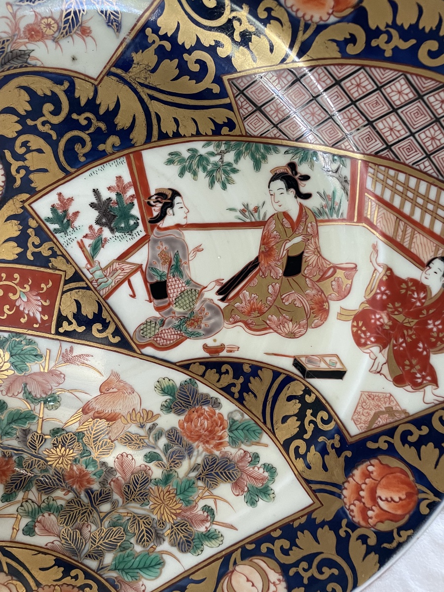 Large Japanese Porcelain Dish -photo-4