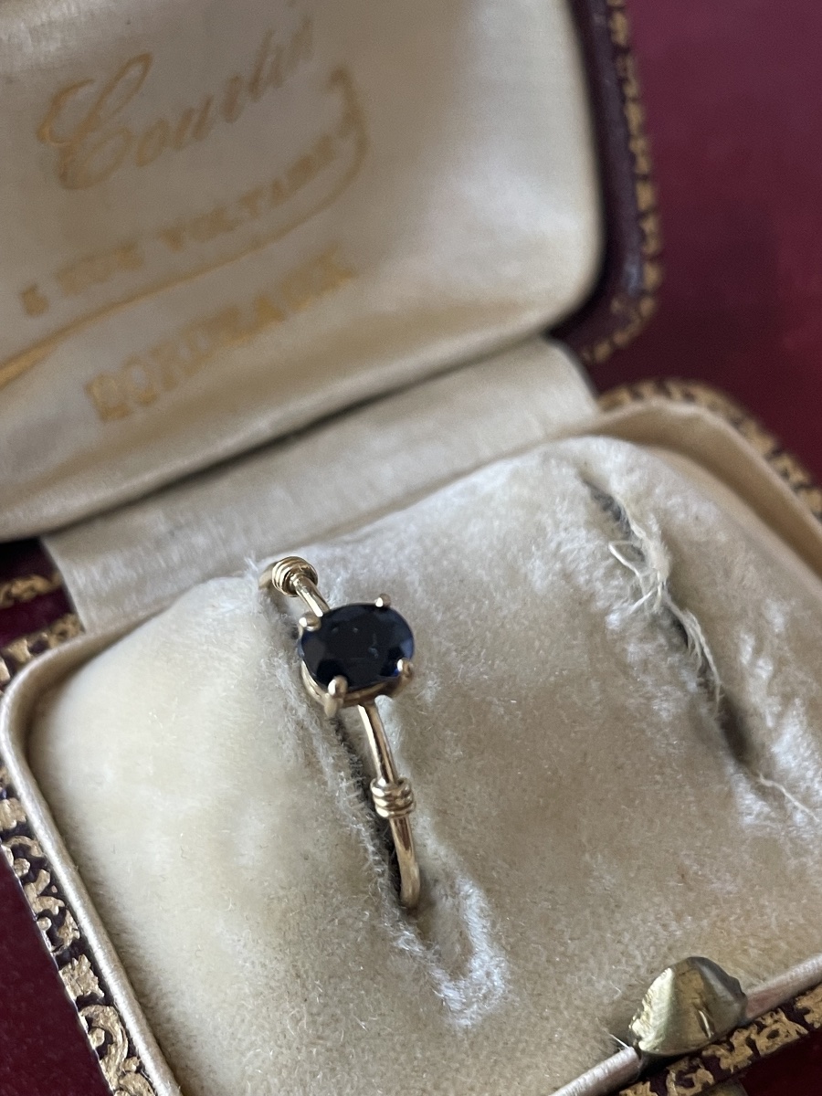 Gold And Sapphire Ring -photo-3
