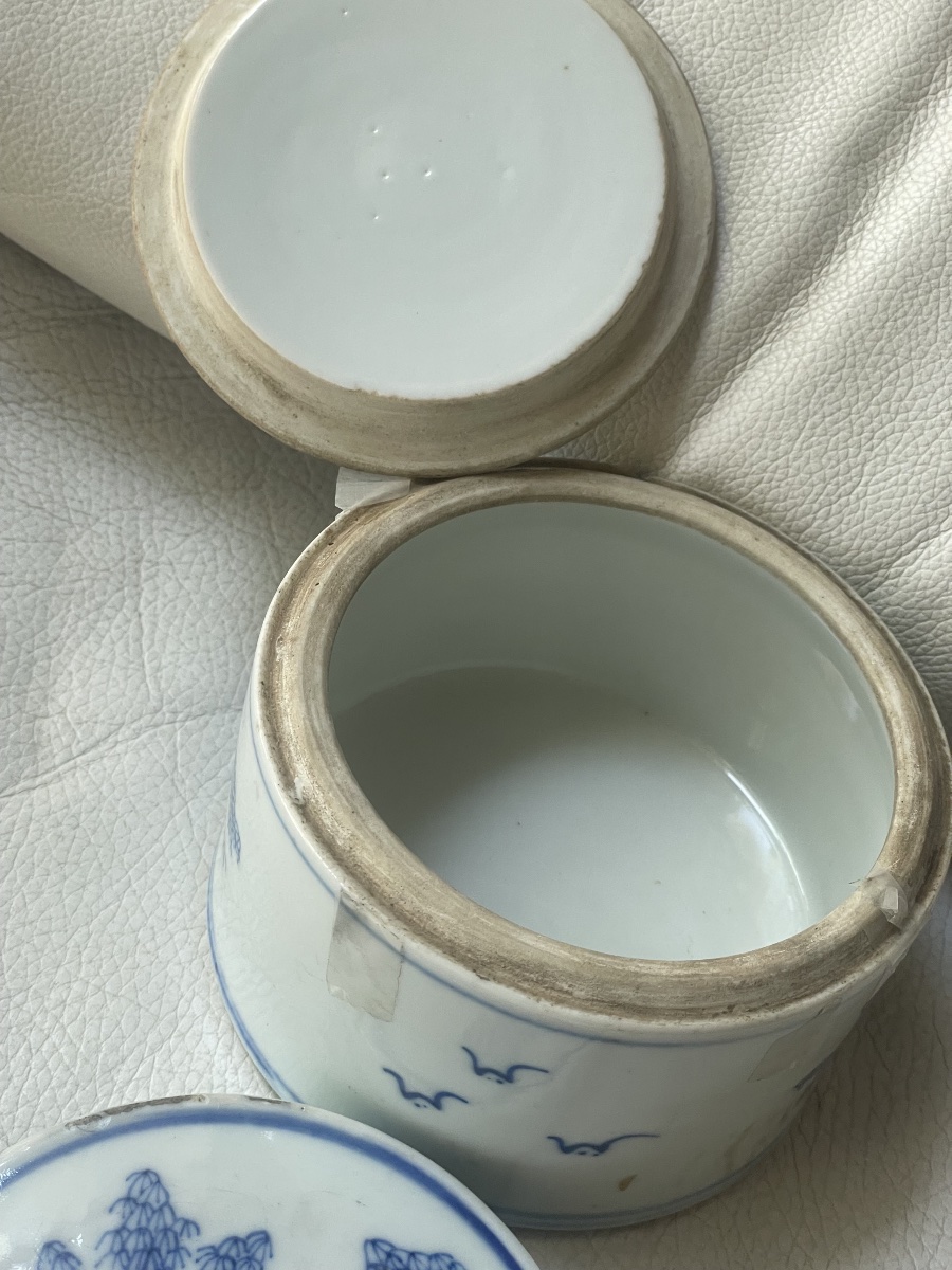   Blue Hué Chinese Porcelain -photo-4