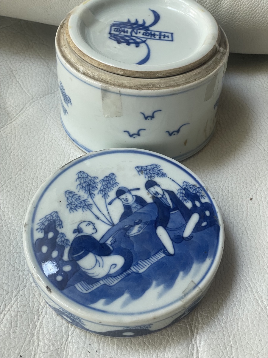   Blue Hué Chinese Porcelain -photo-5
