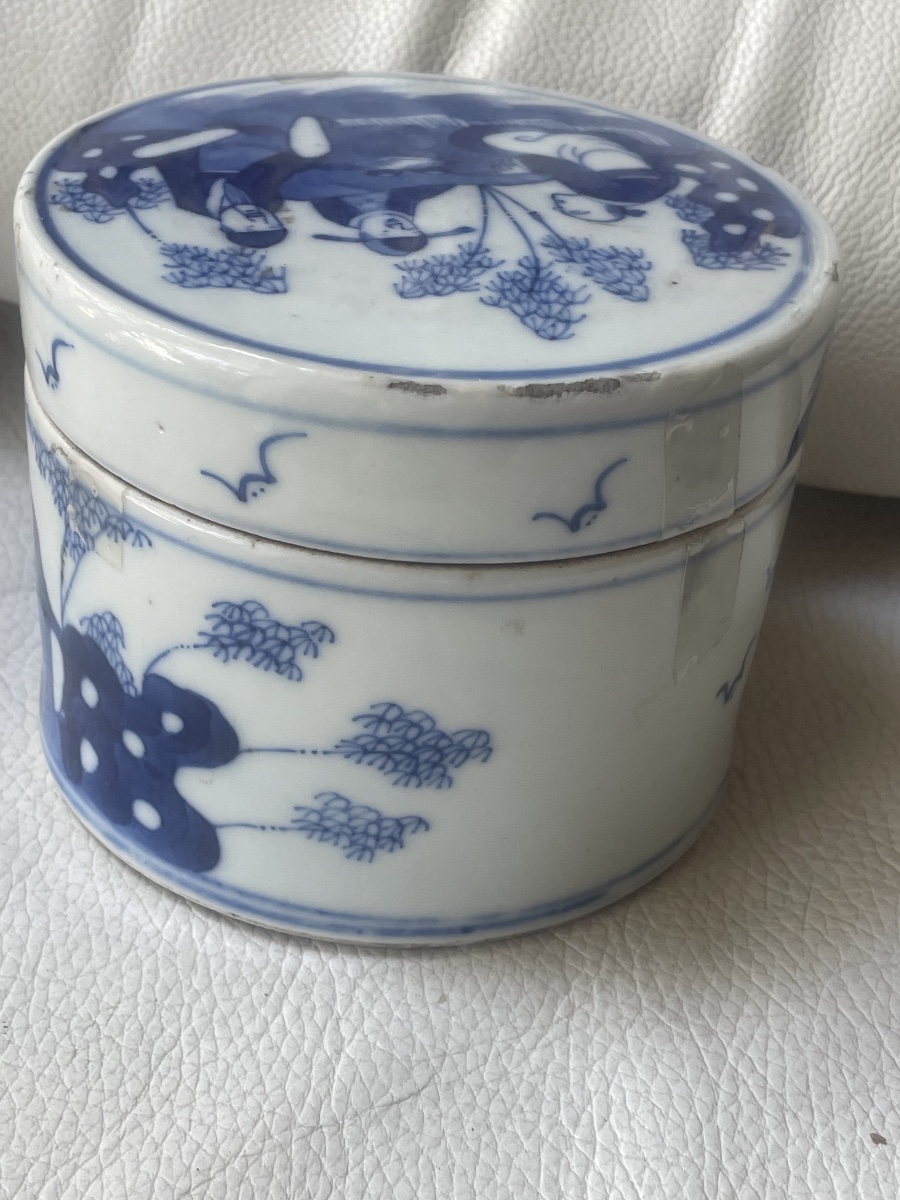   Blue Hué Chinese Porcelain -photo-8