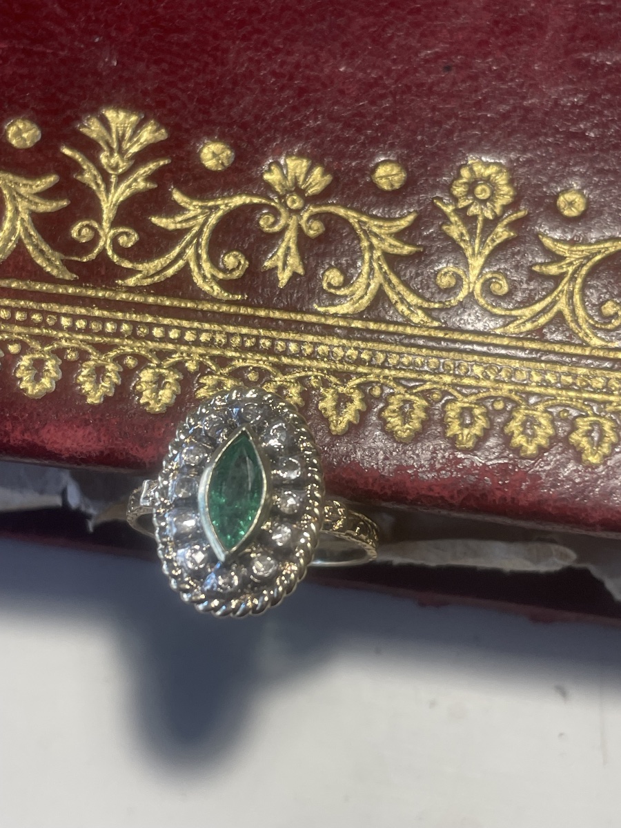 Bague or émeraude et roses diamants-photo-3