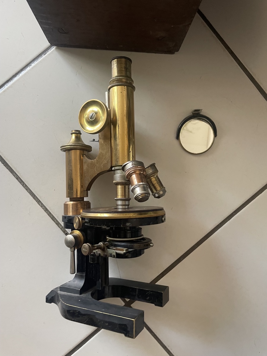Ernst Leitz Microscope -photo-3