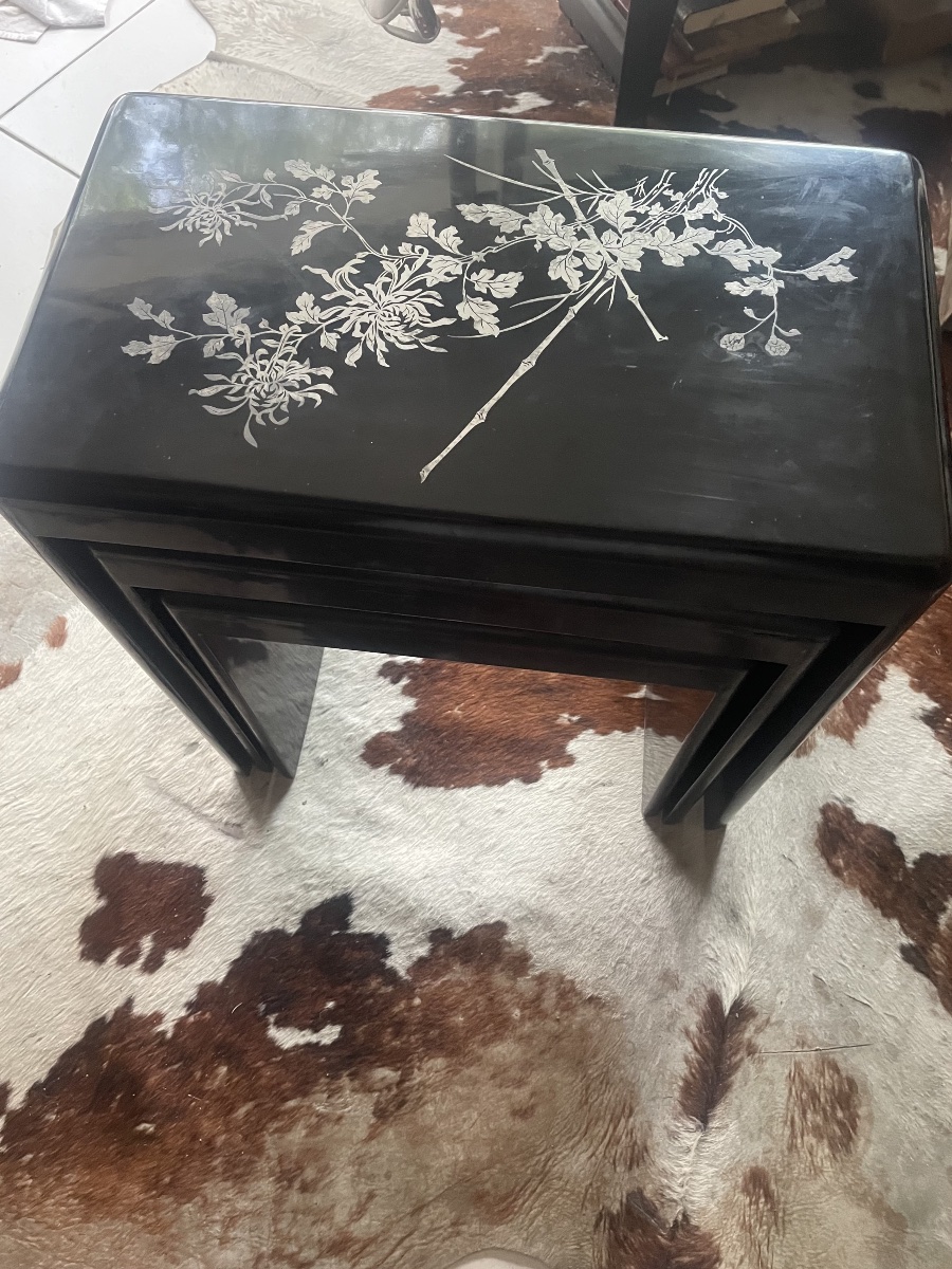 Nested Tables In Lacquered Wood And Silver -photo-5