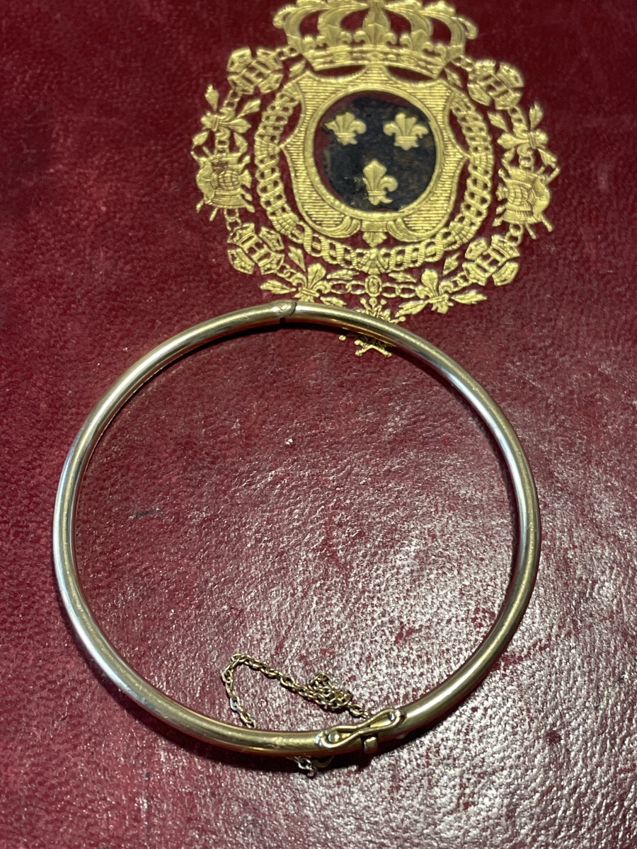 Gold Bangle Bracelet -photo-1