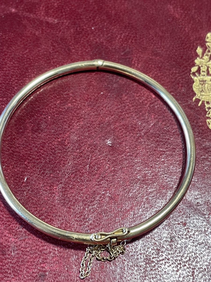 Gold Bangle Bracelet -photo-2