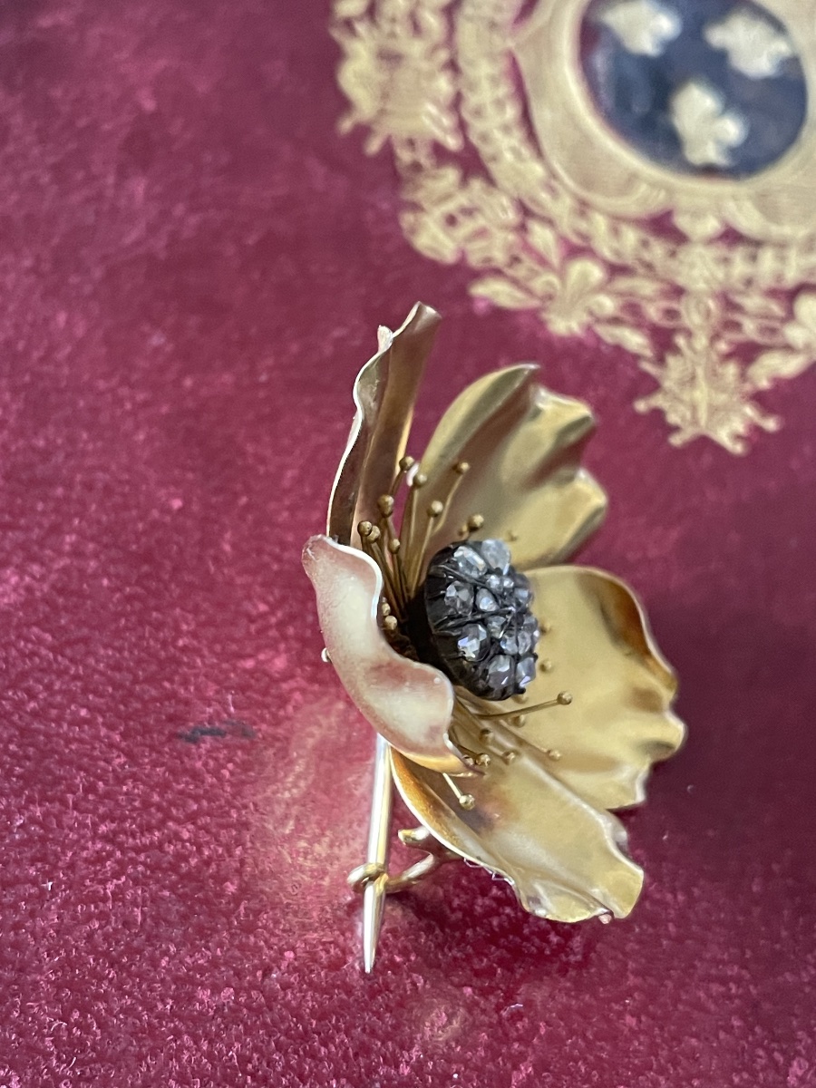 Gold Brooch With Roses And Diamonds -photo-5