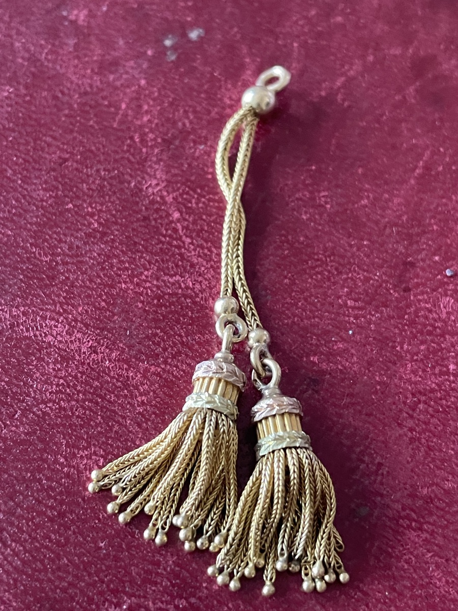 Pendentif or à deux pompons -photo-5