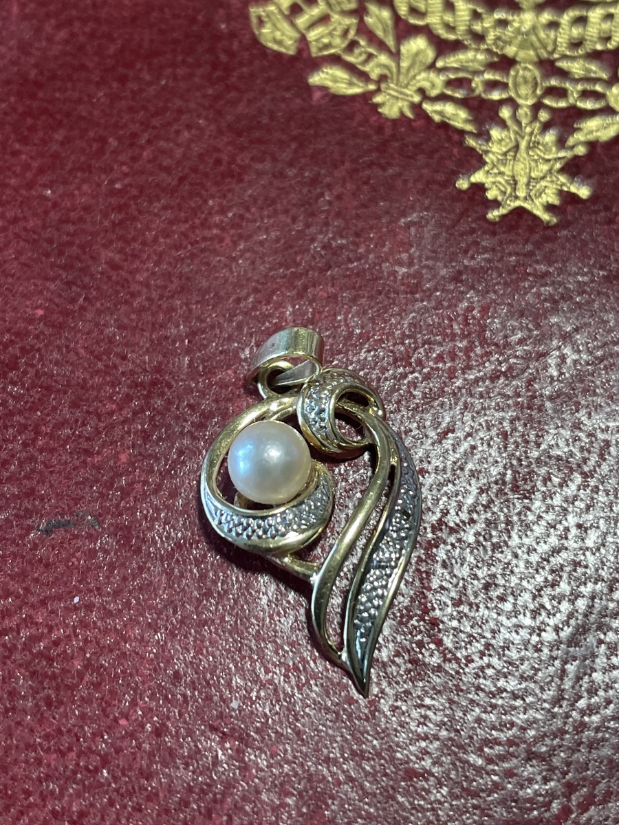 Pendentif or , perle et diamants -photo-2