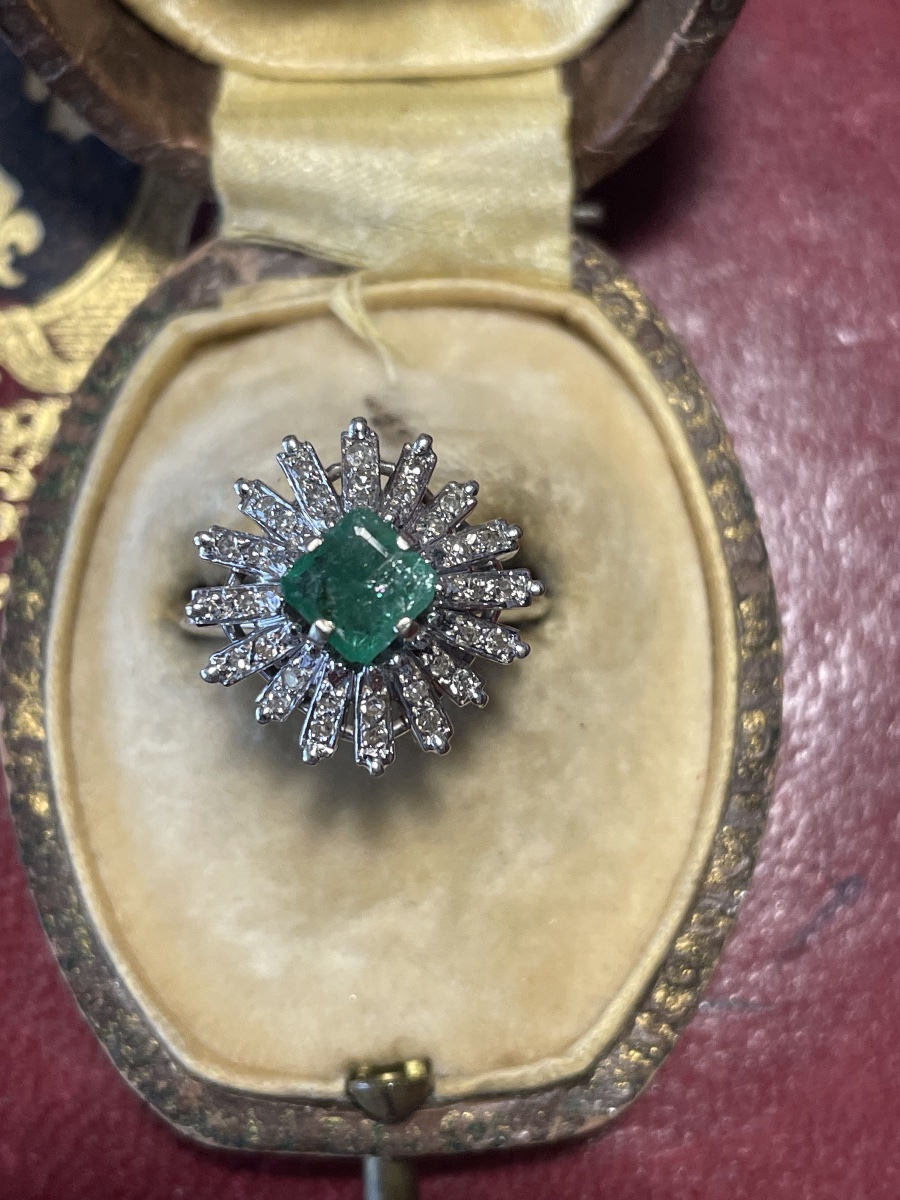 Bague jupe or émeraude et diamants -photo-1