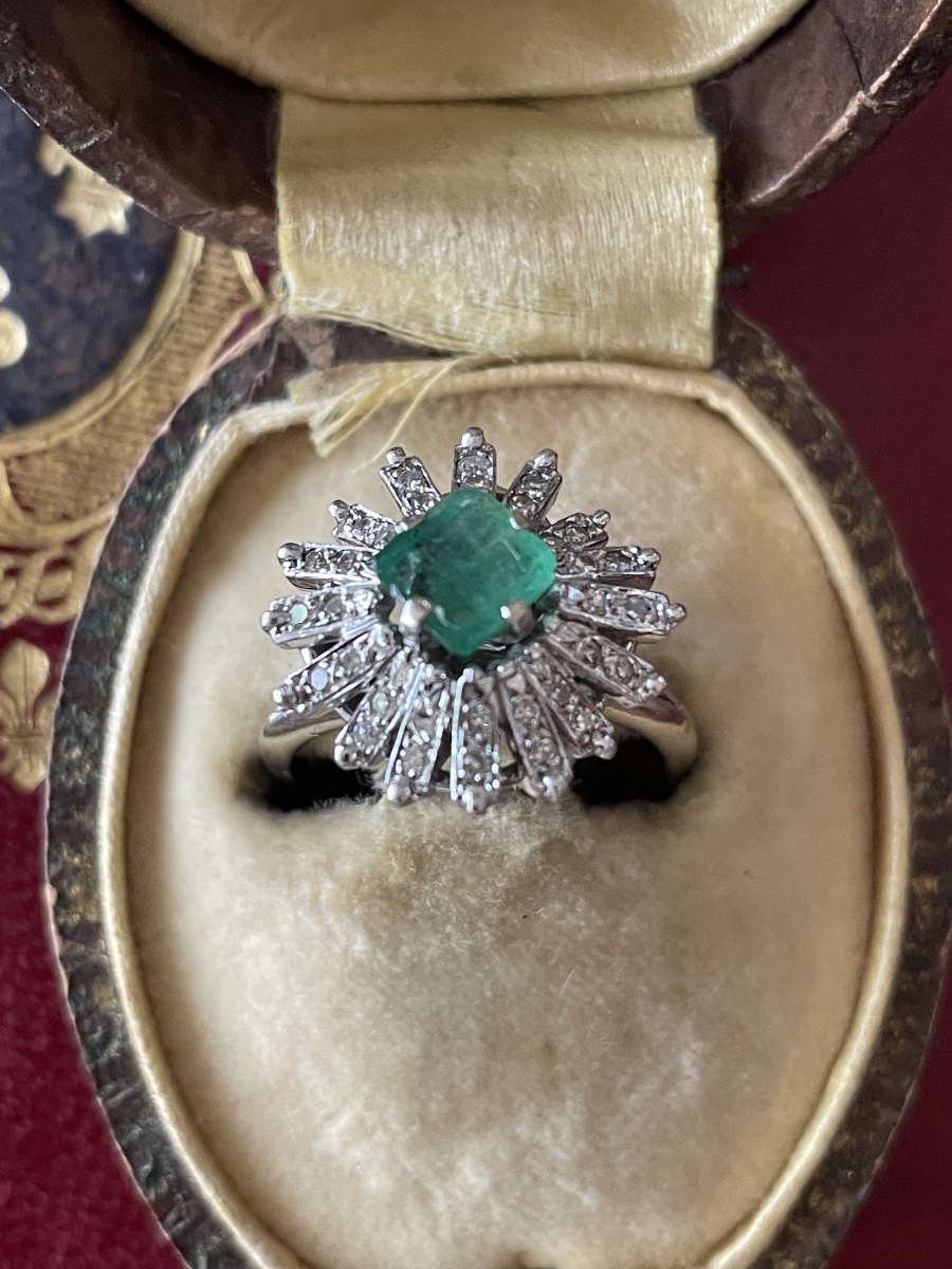 Bague jupe or émeraude et diamants -photo-6