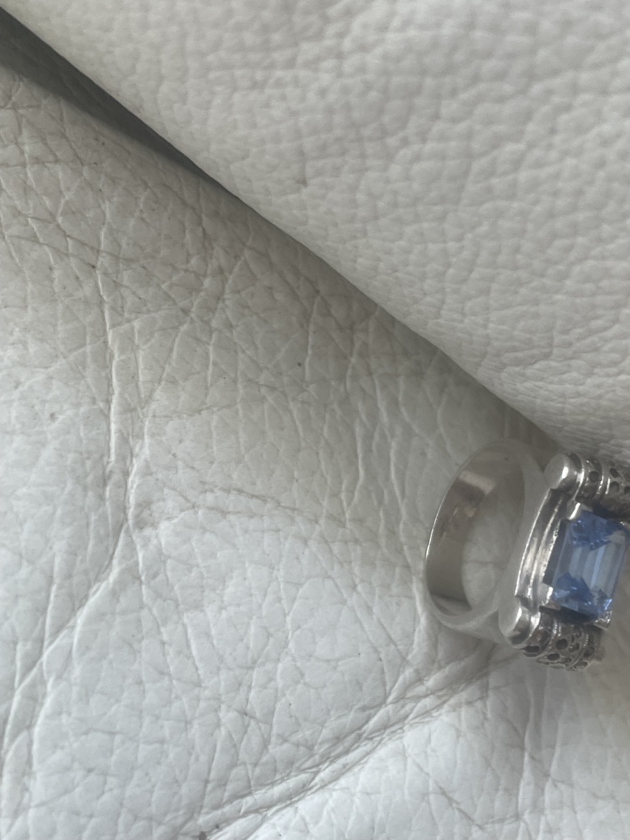 Silver Ring With Navy Blue Accent -photo-1