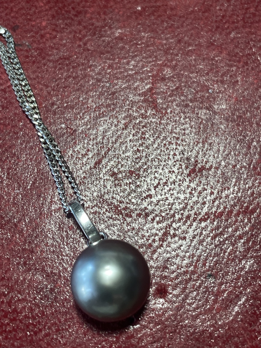 White Gold Necklace With A Tahitian Pearl -photo-8