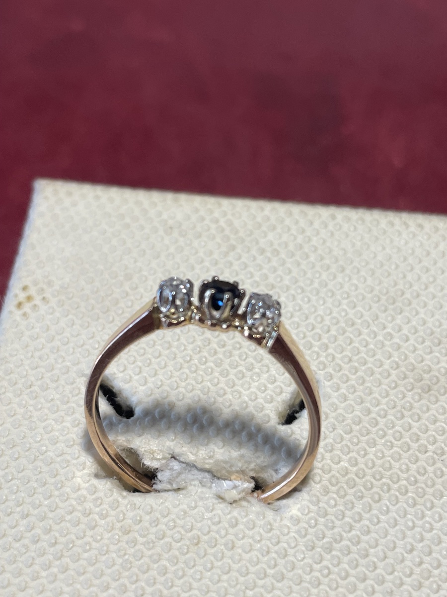 Gold Ring With Diamonds And Sapphire -photo-4